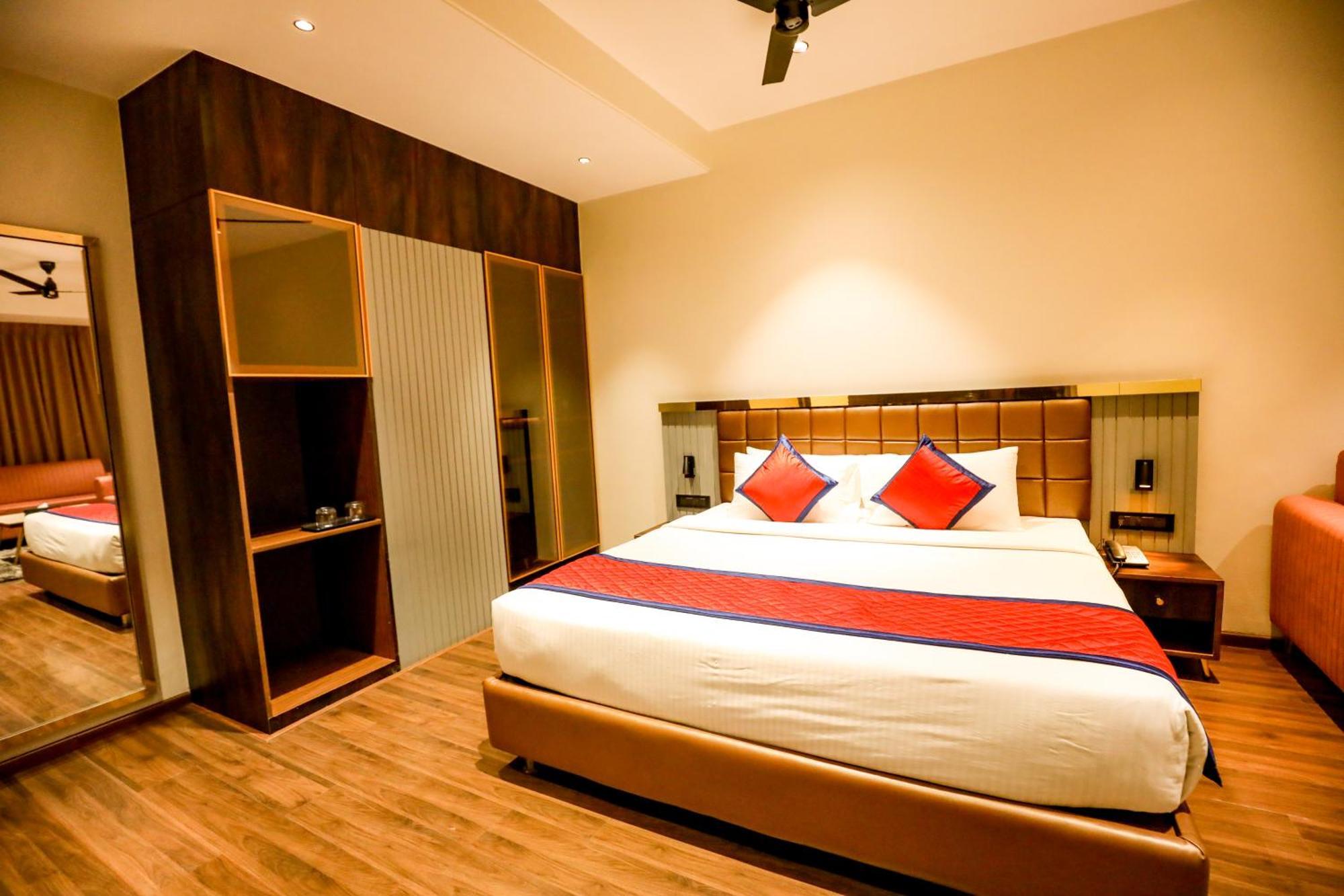 Spree Manor Hotel Αουρανγκαμπάντ Εξωτερικό φωτογραφία